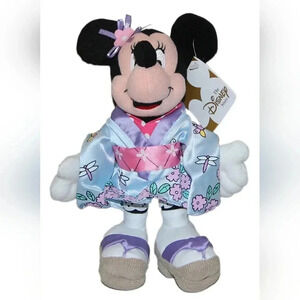 Disney Store‎ Globe Trotting Japanese Minnie Mouse Beanbag Plush With Tags 8"